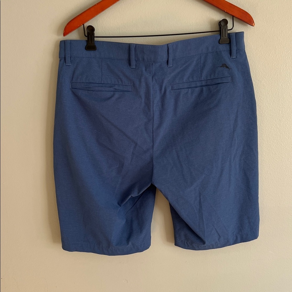 Tommy Bahama Classic Blue Flat Front Shorts 32 Waist - Picture 2 of 8